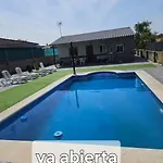 Donde Javi Con Piscina 50 Minutos Madrid En Escalona *