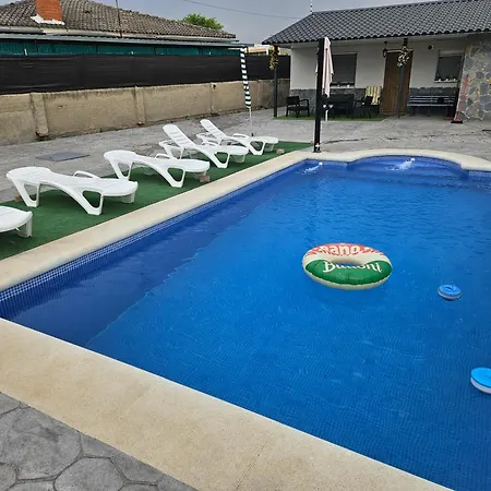別荘 Donde Javi Con Piscina 50 Minutos Madrid En Escalona