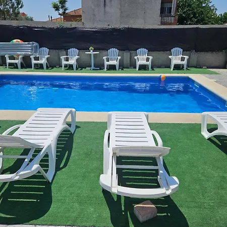 Donde Javi Con Piscina 50 Minutos Madrid En Escalona *