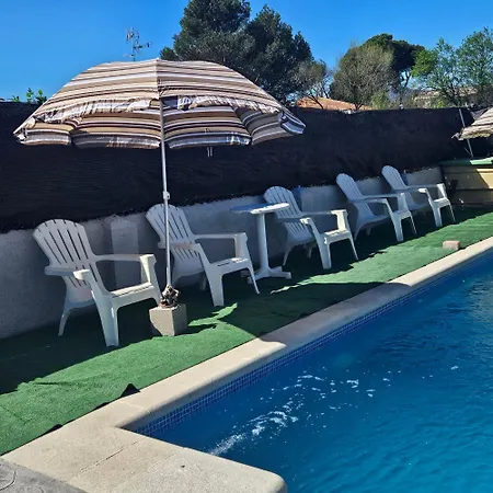 Сasa de vacaciones Donde Javi Con Piscina 50 Minutos Madrid En Escalona *