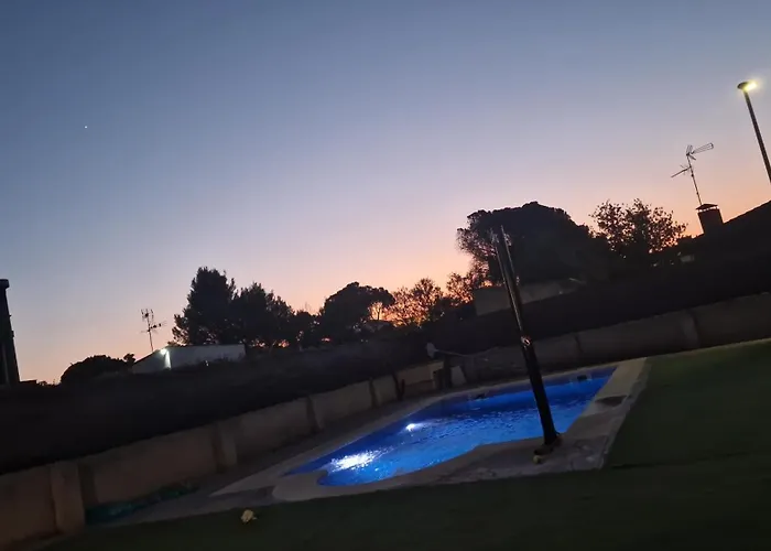 בית נופש Donde Javi Con Piscina 50 Minutos Madrid En Escalona *