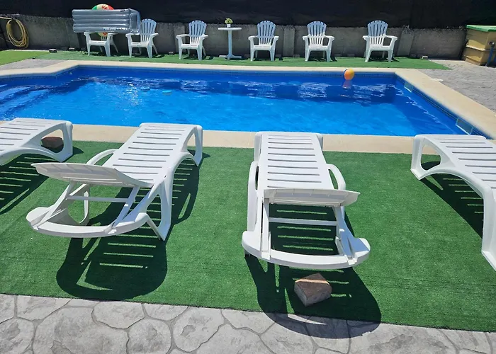 Donde Javi Con Piscina 50 Minutos Madrid En Escalona