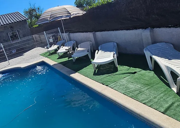 Donde Javi Con Piscina 50 Minutos Madrid En Escalona *