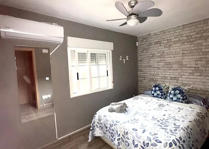 Сasa de vacaciones Donde Javi Con Piscina 50 Minutos Madrid En Escalona *