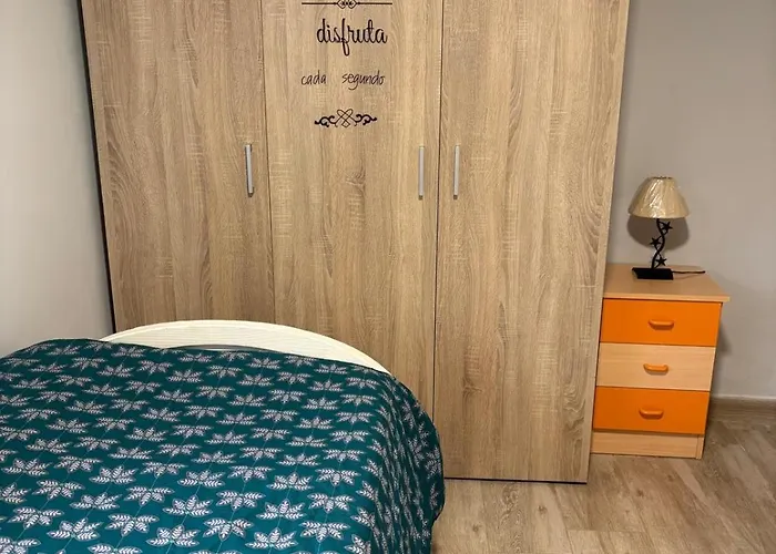 Donde Javi Con Piscina 50 Minutos Madrid En Escalona